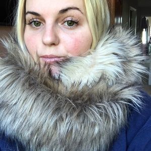 Fur scarf/shawl wrap